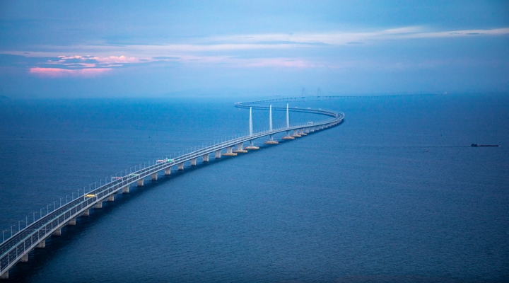 通关畅、人气足！港珠澳大桥珠海公路口岸车流量连创新高