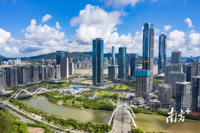 高楼林立的横琴金融岛。 图源：南方日报