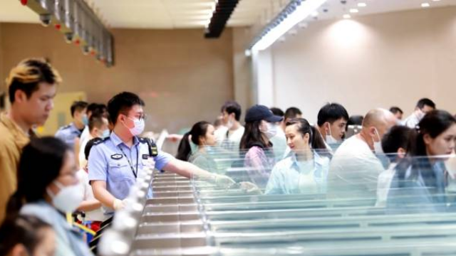 8.6万人次！青茂口岸单日验放旅客量创今年新高