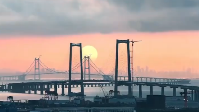 深中通道海底隧道沉管合龙在即，30秒看新全貌