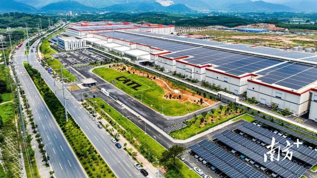 宁德时代肇庆项目航拍图。王振宇 摄