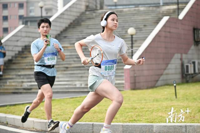 在粤港澳大湾区，全民健身热潮与奥运精神同频共振