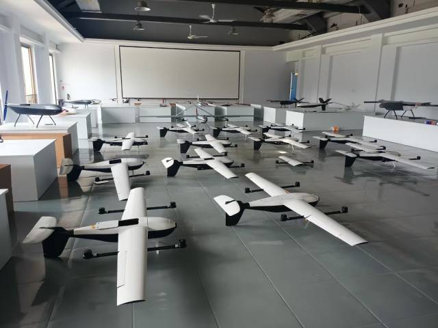 肇庆本土企业凌飞航空专注于无人飞行器研发，是一家科技型成长企业。凌飞航空供图