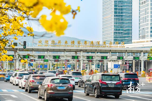 分线管理政策实施半年来，人、车、货物通行平稳有序。