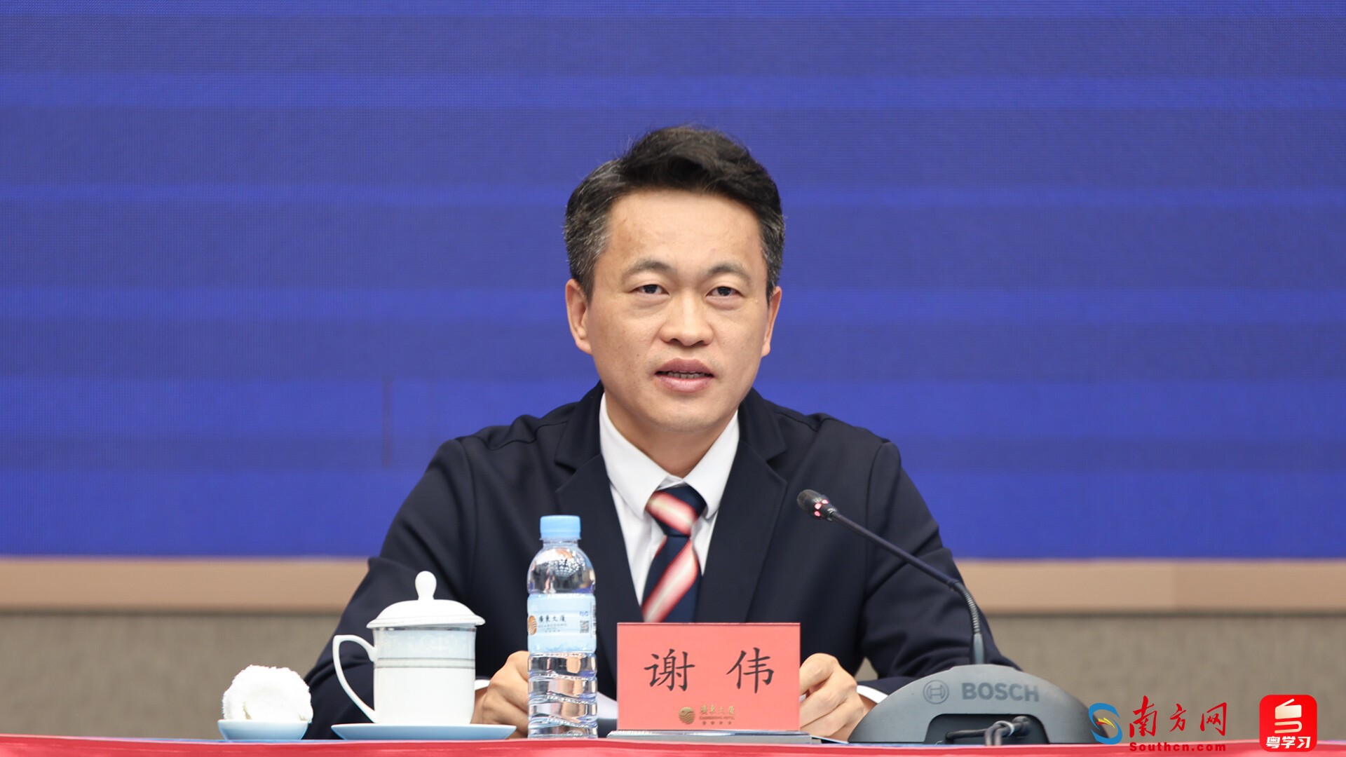 广州南沙开发区党工委副书记谢伟。