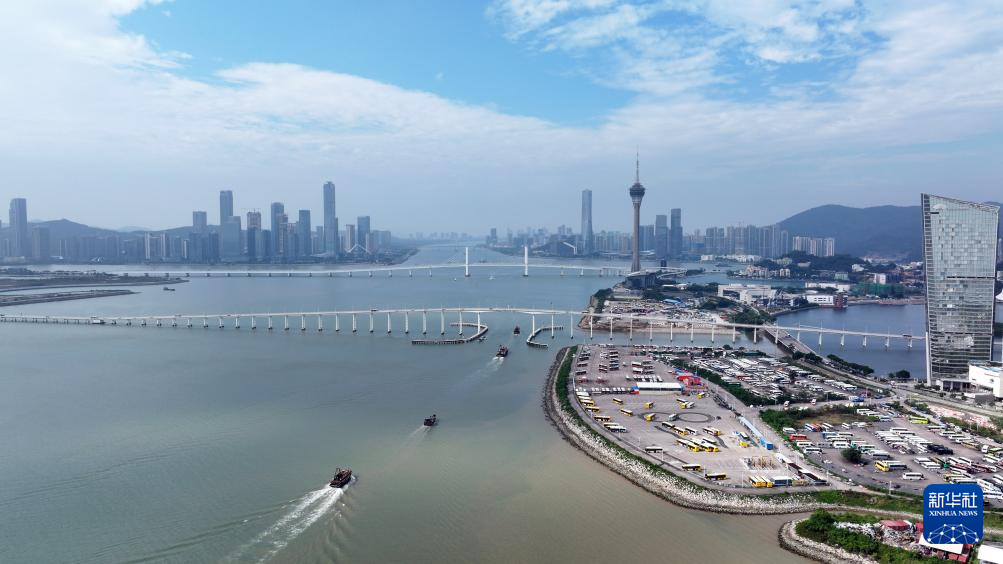 这是11月23日拍摄的澳门一景（无人机照片）。