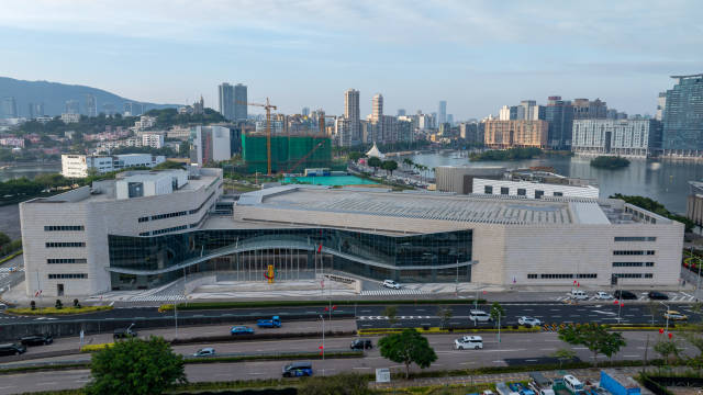中国与葡语国家商贸合作服务平台综合体大楼。新华社发