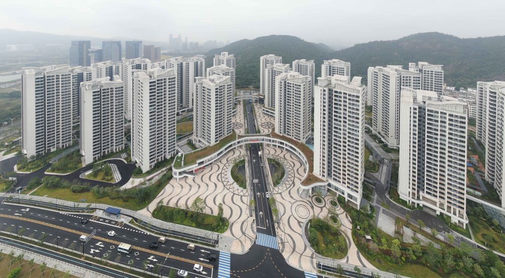 这是2024年11月24日拍摄的横琴澳门新街坊小区（无人机照片）。新华社记者 邓华 摄