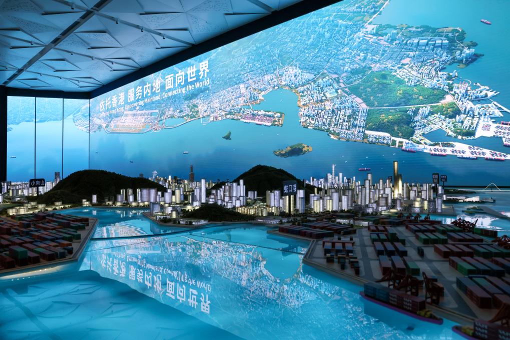 4月23日拍摄的前海展示厅。新华社记者 梁旭 摄