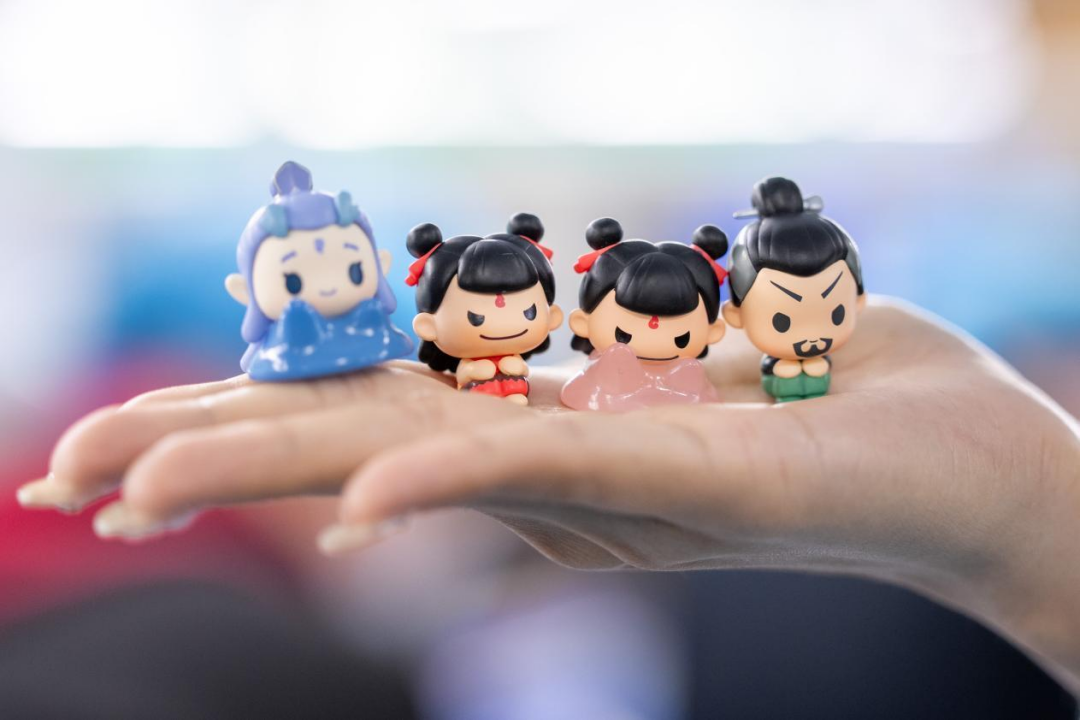 “排排坐mini系列”。