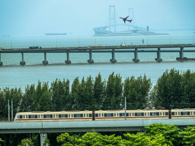深中通道桥连大湾区。来源：视觉中国 深中通道桥连大湾区。来源：视觉中国