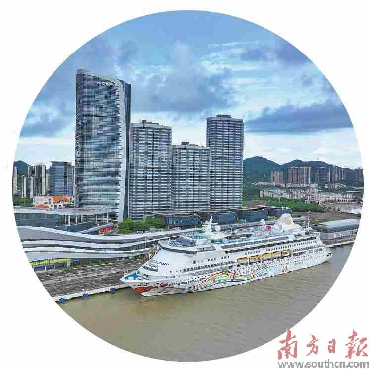 南沙国际邮轮母港已正式开港运营。