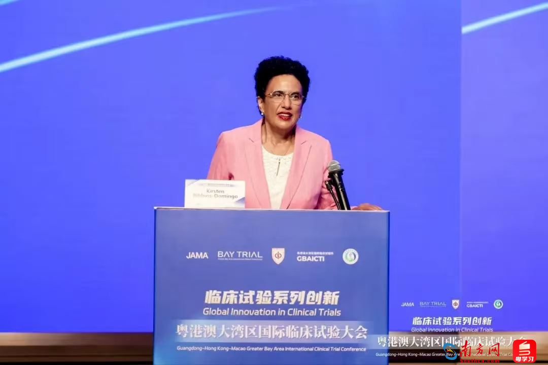 JAMA主编Dr. Kirsten Bibbins-Domingo发言。