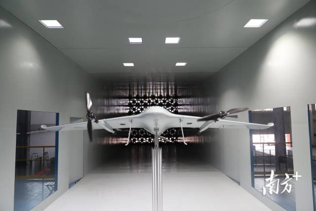 低空飞行器