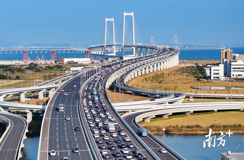 深中通道