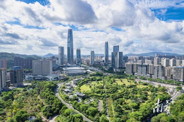 东莞市中心航拍。